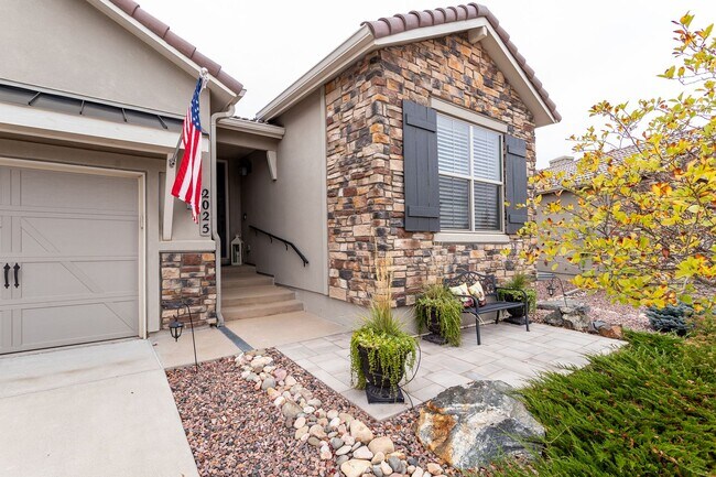 Photo - Stunning Flying Horse Patio Home with Stunning Views!!