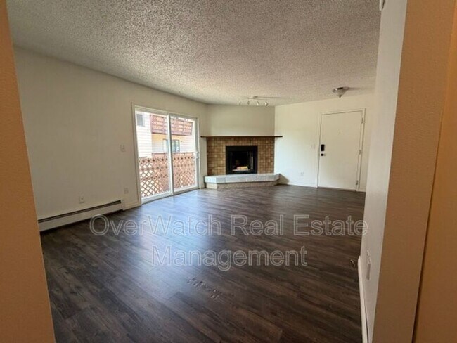 Foto del edificio - 16929 Coronado St