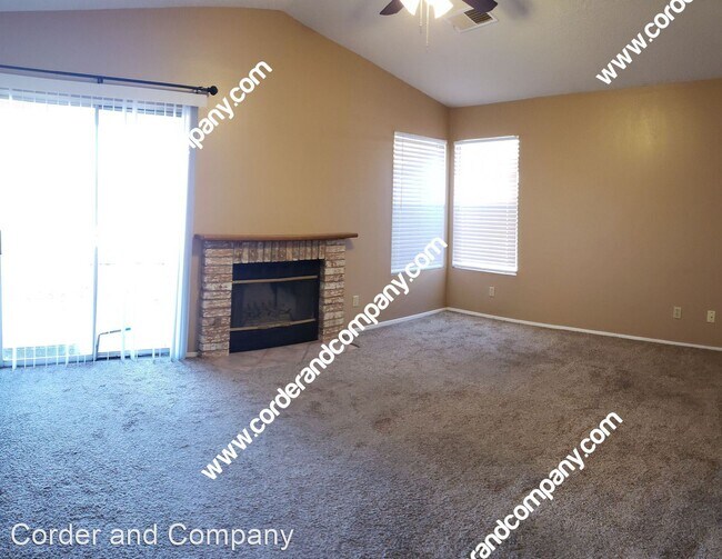 Building Photo - 2 br, 2 bath House - 1336 Rebecca Rd NE