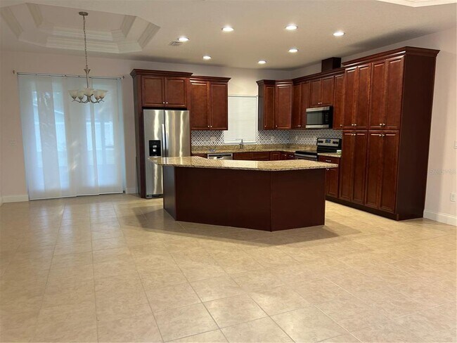 Foto del edificio - 23 Pine Ash Ln