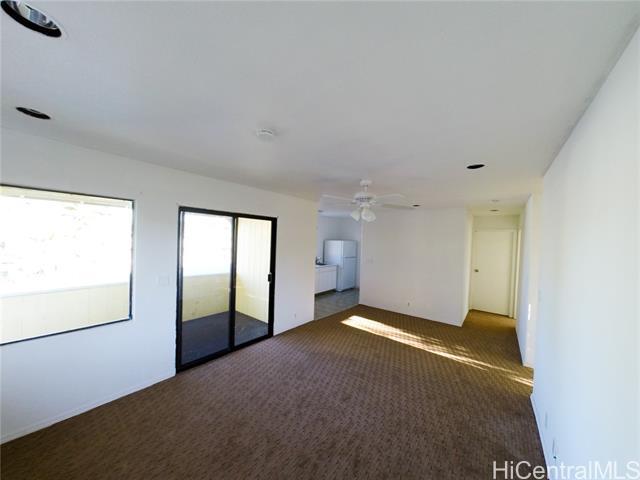 Foto del edificio - 87-377-377 Heleuma St