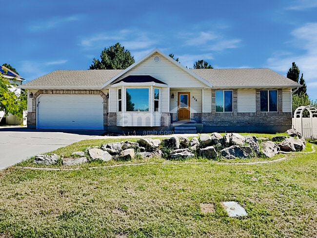Building Photo - 628 N 540 W