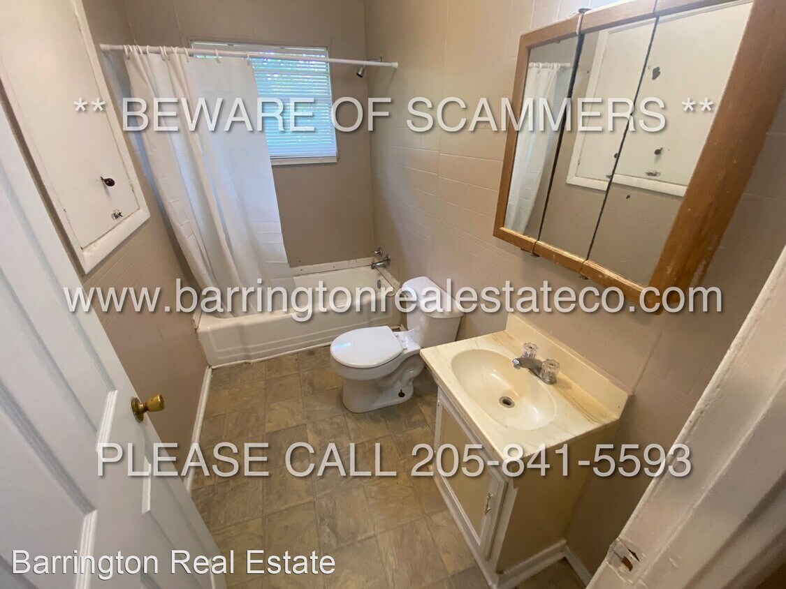 Building Photo - 3 br, 1 bath House - 5524 Iceland Avenue