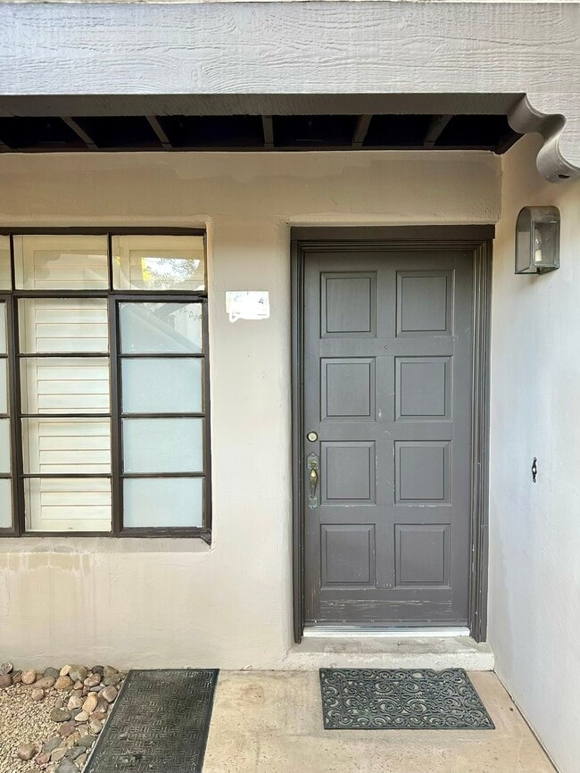 Photo - 1449 E Highland Ave Apartment