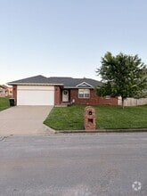 Building Photo - 4444 N Farm Rd 157