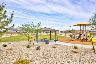 Building Photo - 24084 W Cocopah St