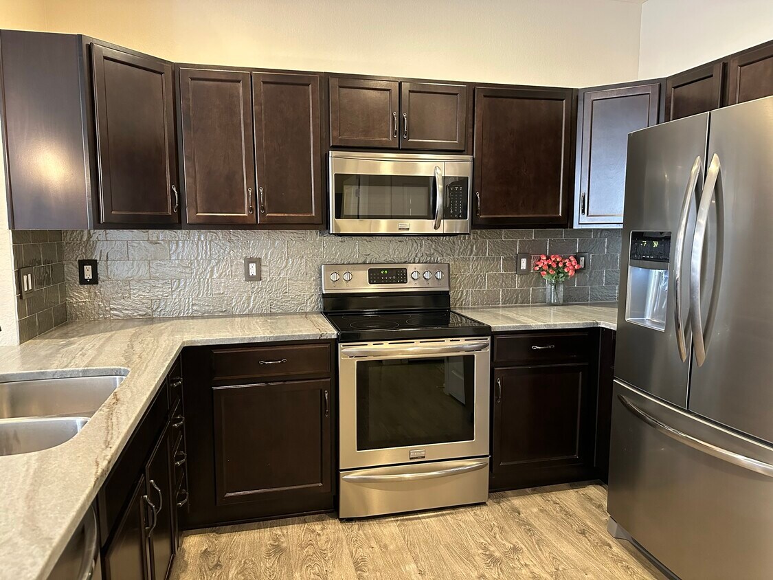 12744 Leyden St, Thornton, CO 80602 Townhome Rentals in Thornton CO