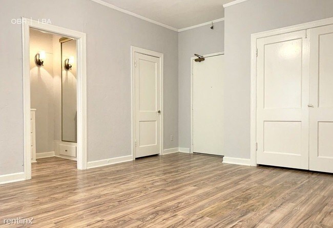 Building Photo - Studio, 1 bath  - 518 S Mariposa Ave