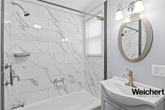 Foto del edificio - 800-802 John F. Kennedy Boulevard