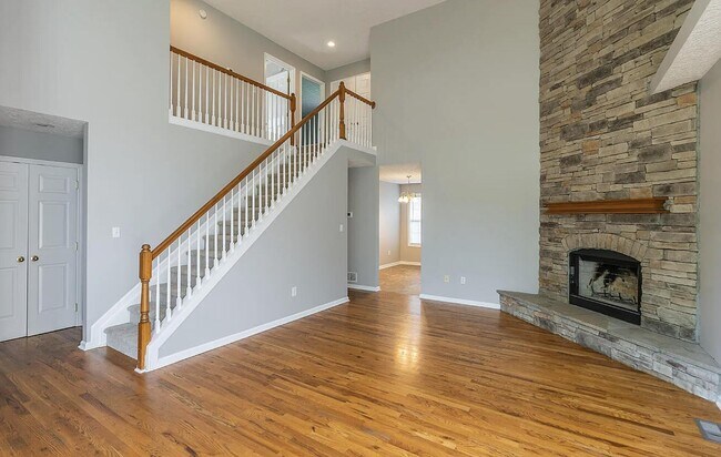 Building Photo - 3205 Scottish Trace