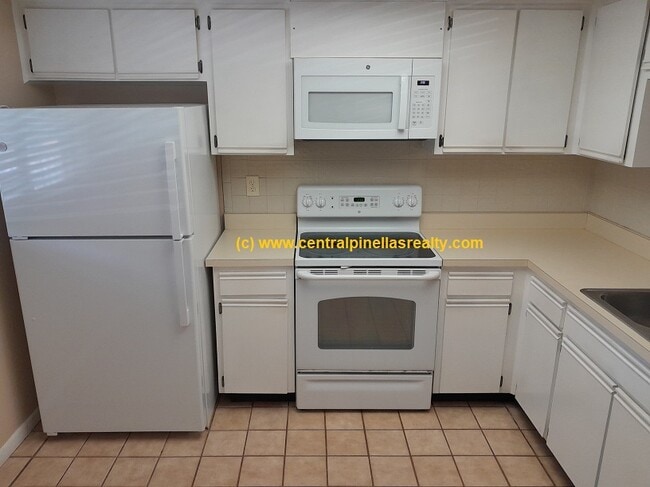 Building Photo - 3077 Casa Del Sol Cir