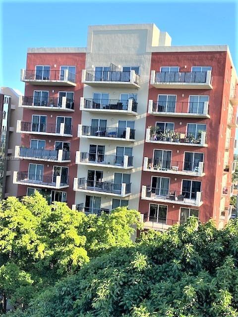 Foto del edificio - 3410 Coral Wy