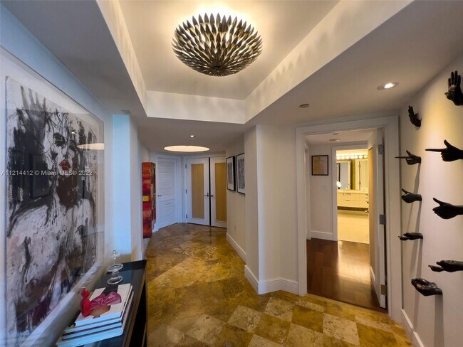 Building Photo - 9401 Collins Ave