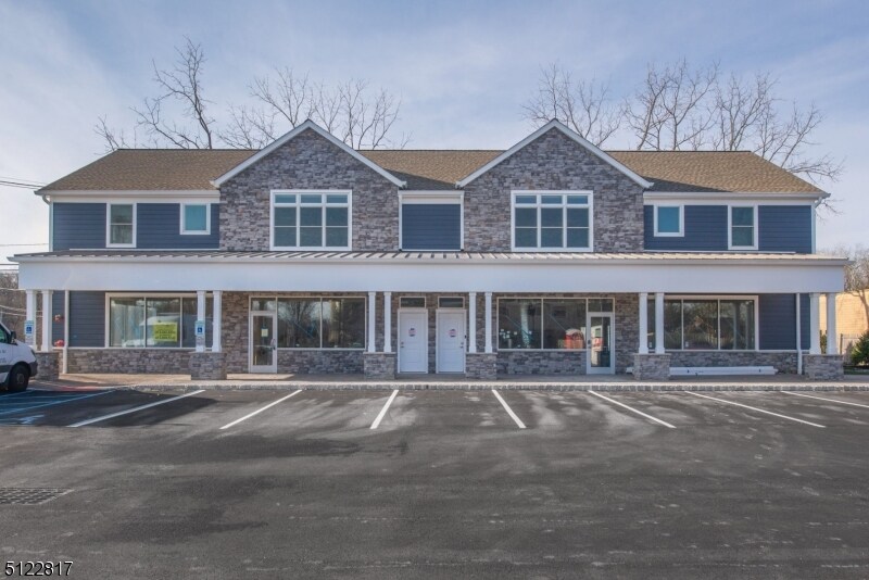 44 Stiles Ln Unit A, Montville, NJ 07058 Room for Rent in Montville