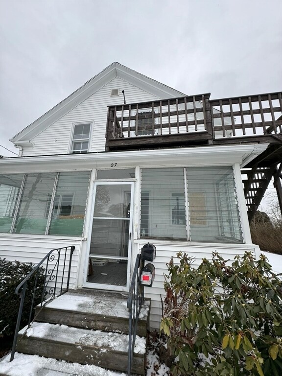 27 Dresser St, ster, MA 01570 Townhome Rentals in ster MA