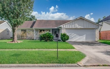 Building Photo - 16963 Nevisway St