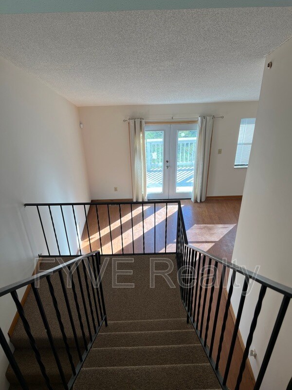 Foto del edificio - 2018 Countryhill Ln