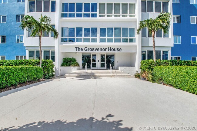 Foto del edificio - 120 N Ocean Blvd