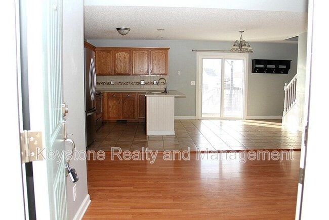 Building Photo - 3826 Angelise Ln
