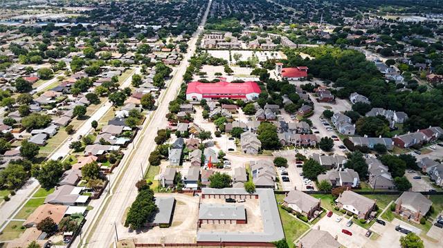 Foto del edificio - 3838 Brandon Park Dr