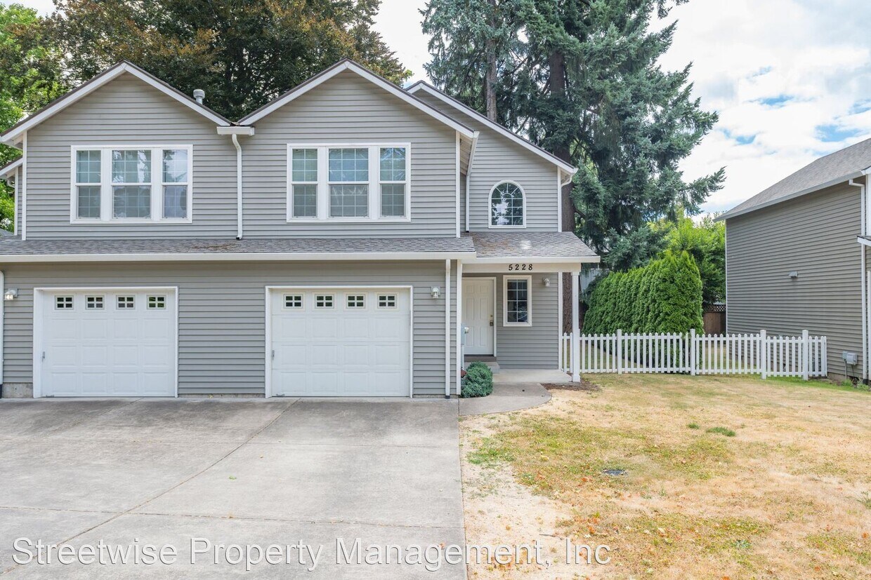 Primary Photo - 3 br, 2.5 bath House - 5228 SE Hull Ave.