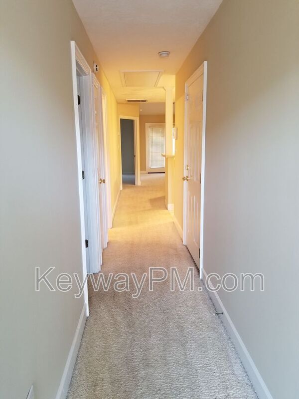 Building Photo - 316 Caldwell Cir