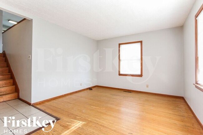 Foto del edificio - 1425 N Bolton Ave
