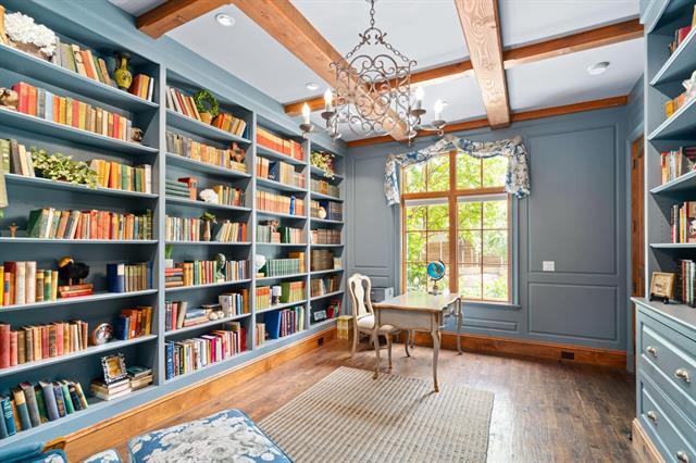 Foto del edificio - 4327 Irving Ave