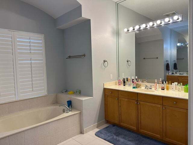 Foto del edificio - 4209 Wellington Shores Dr