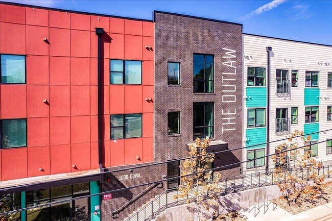 Foto del edificio - 3000 Duval St