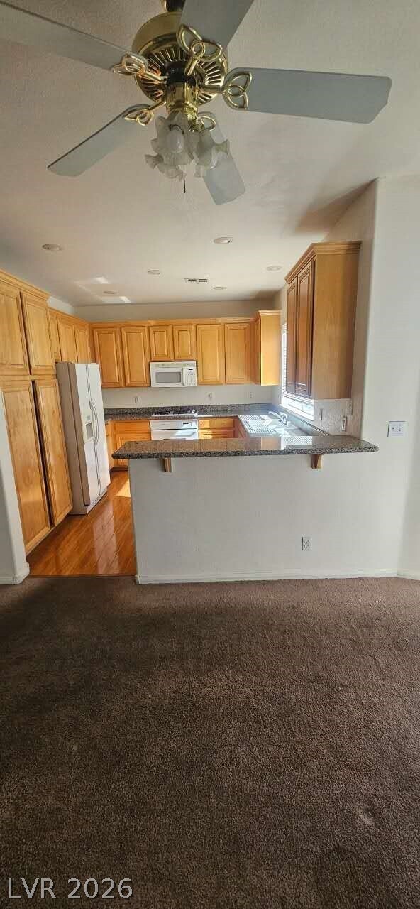 Foto del edificio - 861 Cavaison Ave