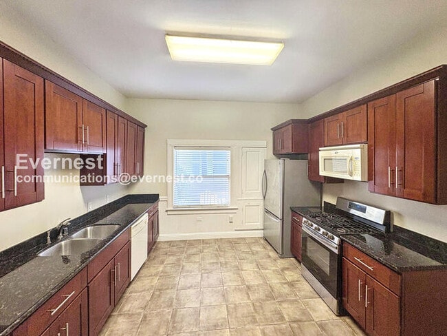 Foto del edificio - 714 60th St