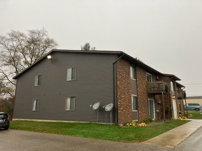 All new siding/Updated Building - 3130 32nd St SE