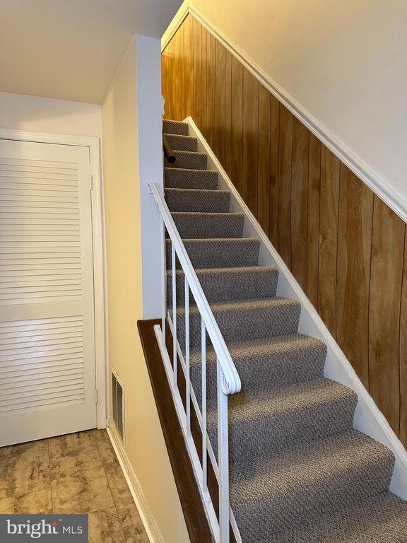 Building Photo - 1313 Potomac Heights Dr