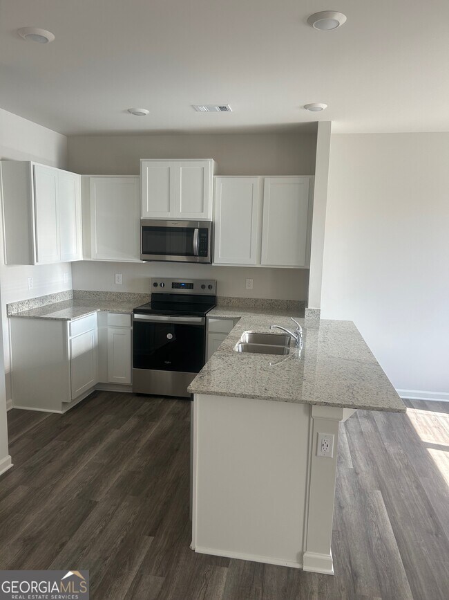 Foto del edificio - 1005 N 2nd Ave NW