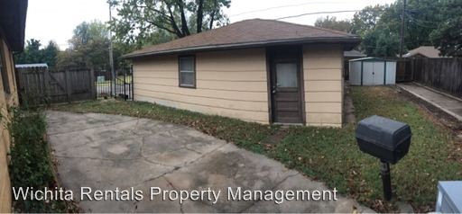 Building Photo - 1803 N Joann St