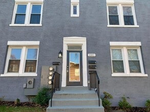 Building Photo - 1141 Owen Pl NE