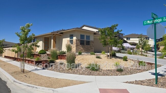 Building Photo - 401 Pasillo Ct