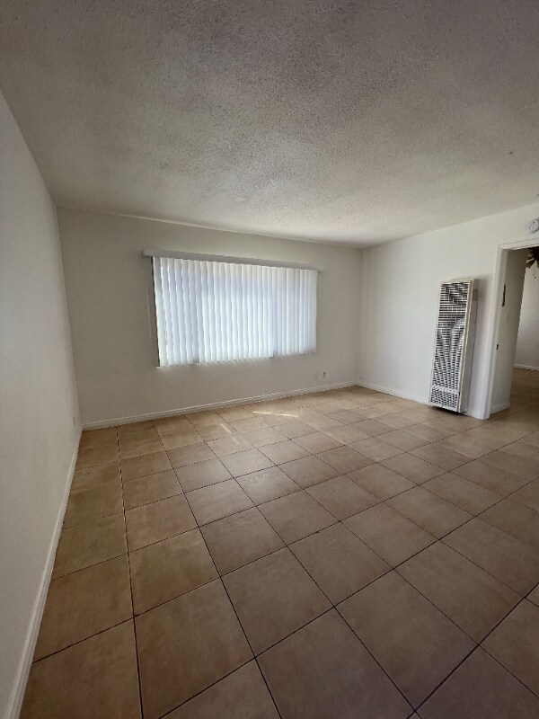 Foto del edificio - 1134 N East St