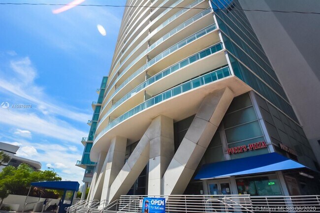 Building Photo - 888 Biscayne Blvd