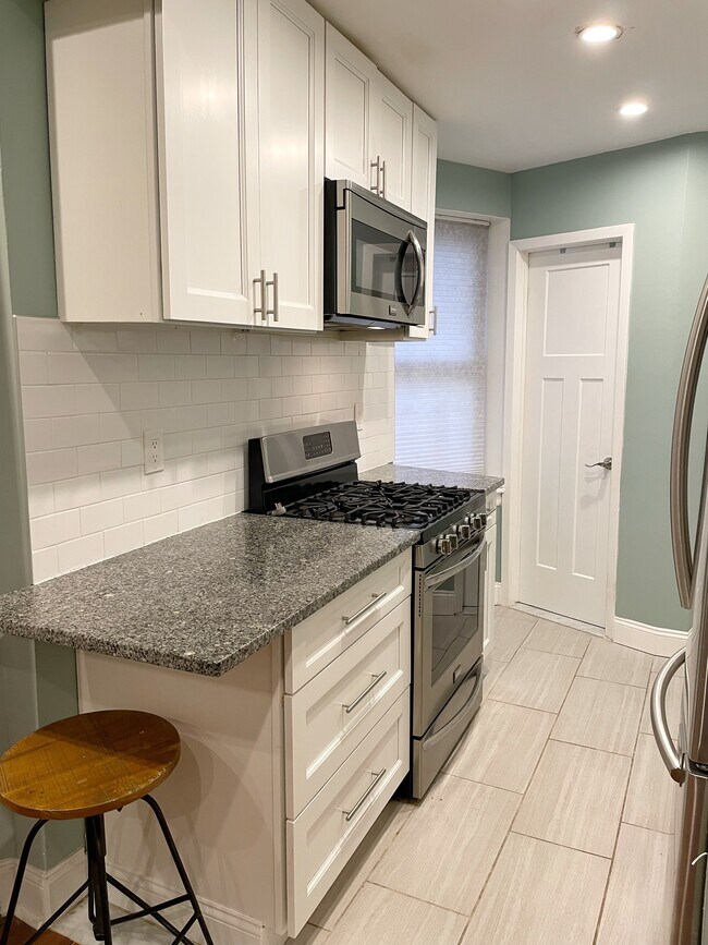 Kitchen - 155 W 106th St