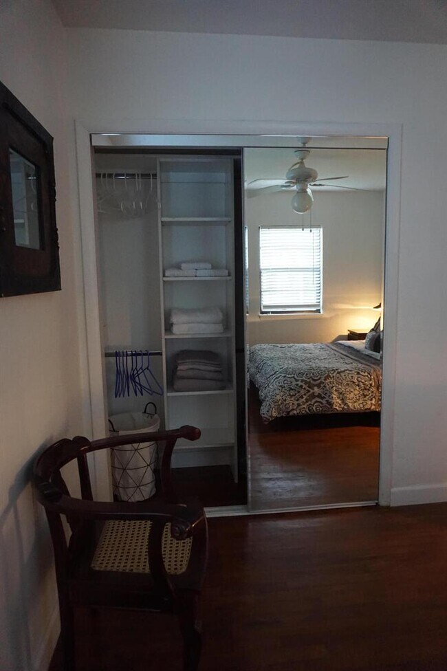 Foto del edificio - 5830 SW 47th St