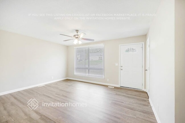 Building Photo - 4936 Shihmen Dr