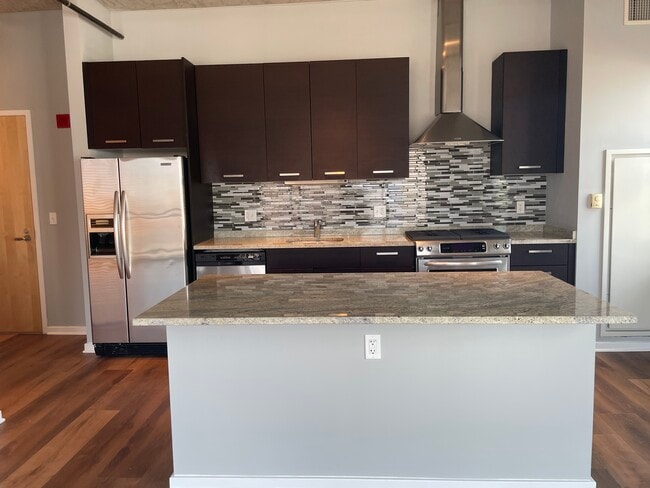 1147 S Delano Ct E Chicago IL 60605 1147 S Delano Ct E Chicago IL 1147 S Delano Ct E Chicago IL 60605 1147 S Delano Ct E Chicago IL