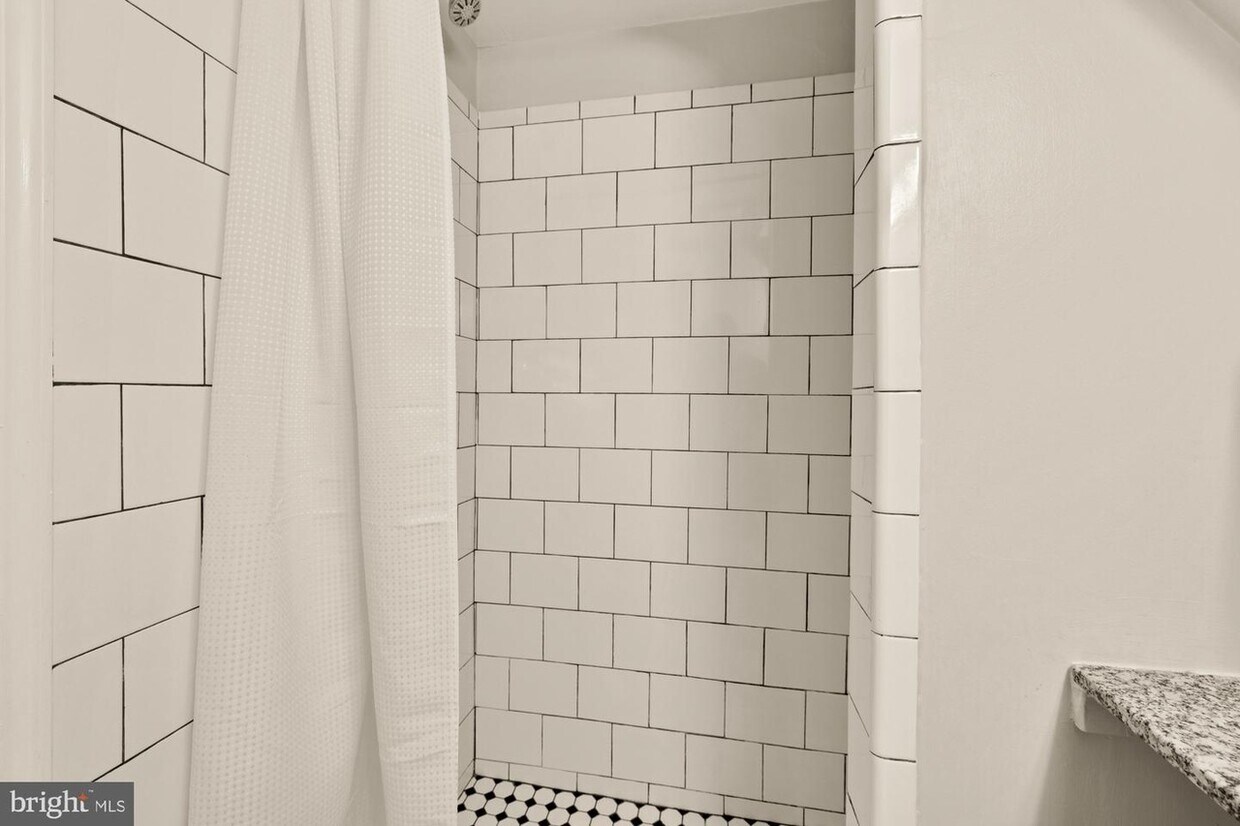 Foto del edificio - 3111 11th St NW