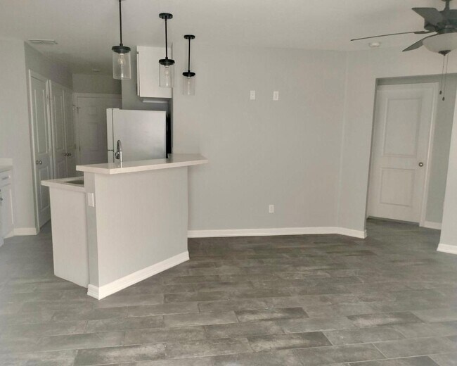 Foto del edificio - 2219 Northridge Ave