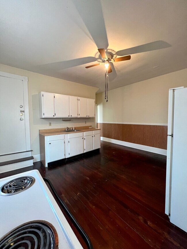 Foto del edificio - 727 Virginia Ave