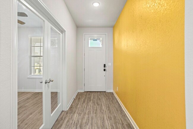 Building Photo - 15106 Galaxy Pt