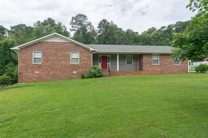 Primary Photo - 1321 Crooked Creek Rd