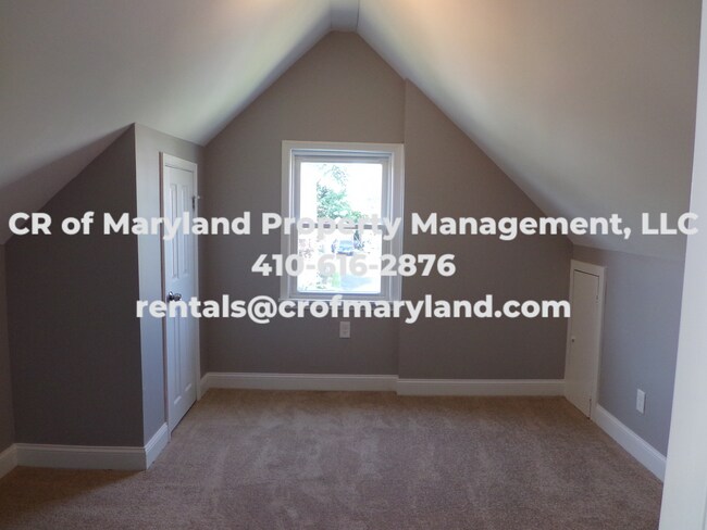 Foto del edificio - 1111 Elm Ridge Ave